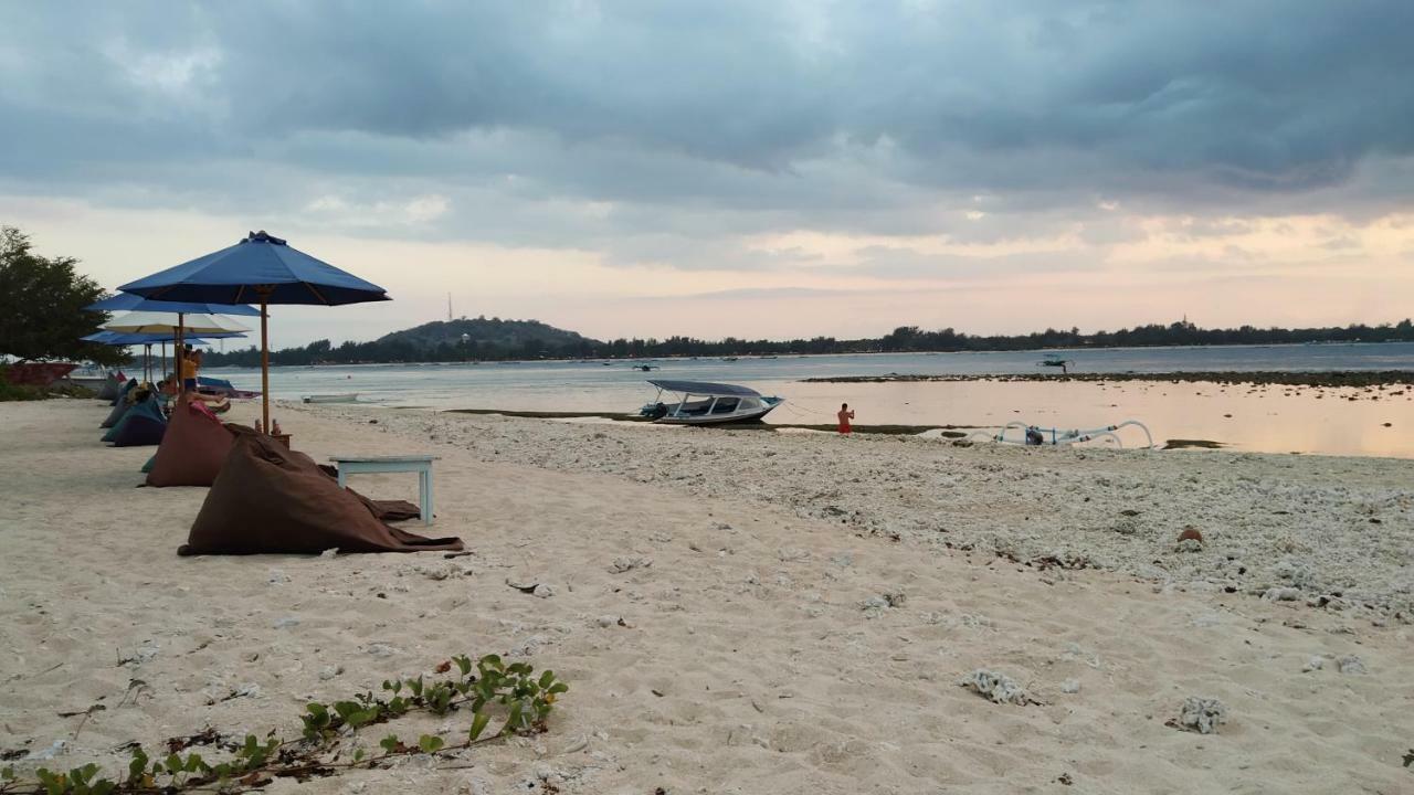 Sunset Beach Bungalow Gili Meno Exteriér fotografie