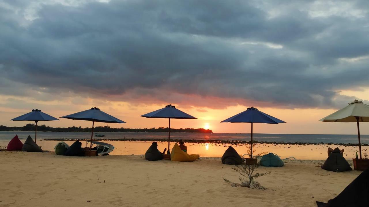 Sunset Beach Bungalow Gili Meno Exteriér fotografie