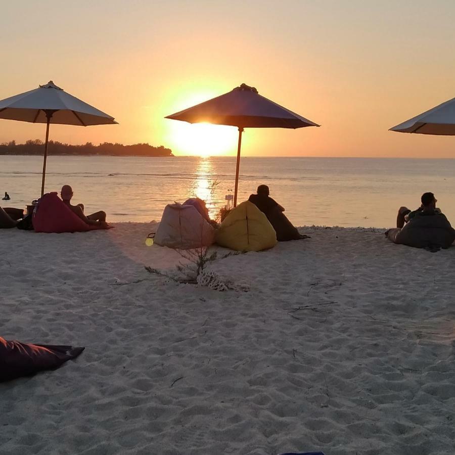 Sunset Beach Bungalow Gili Meno Exteriér fotografie