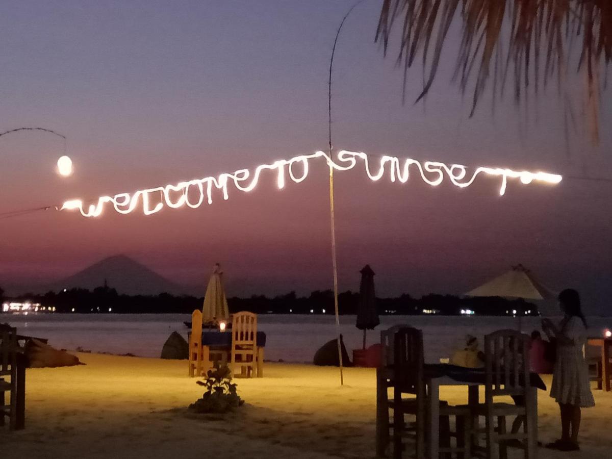 Sunset Beach Bungalow Gili Meno Exteriér fotografie